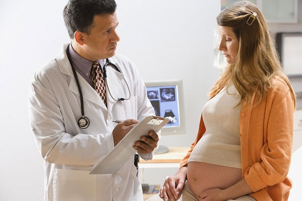 консултация-врача-при-беременности