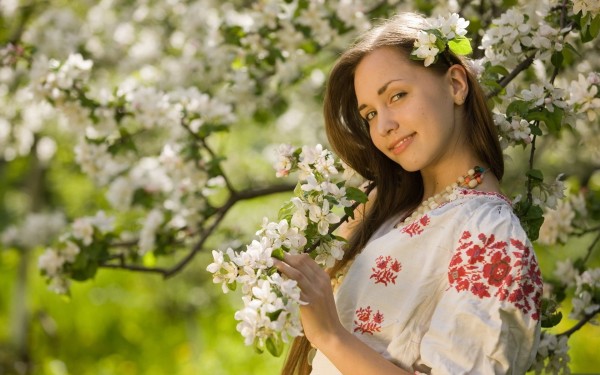 Nature___Seasons___Spring_Girl_in_national_dress_081421_
