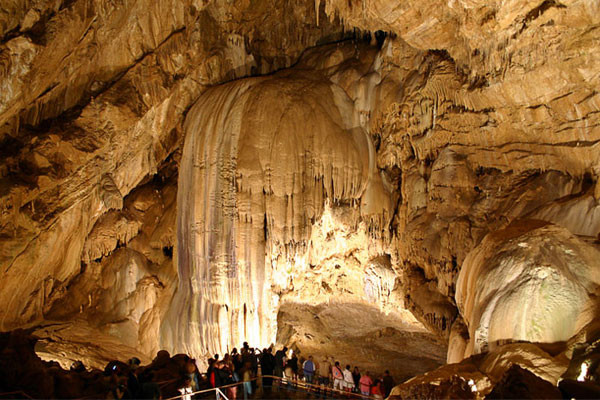 новоафонская-пещера