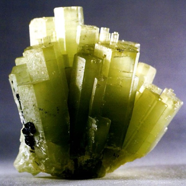 Mineral-berill-1024x1024