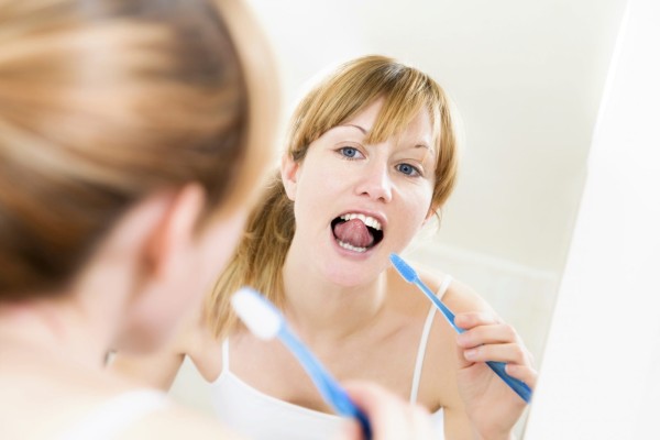brush-your-tongue